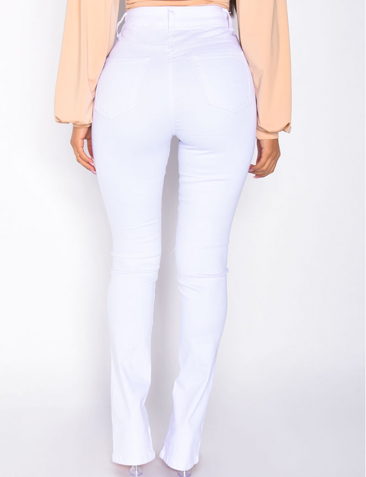 Jeans avec fente aux chevilles Jeans avec fente aux chevilles