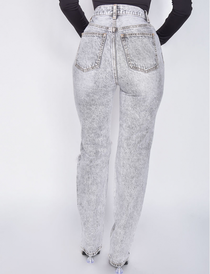 Jeans coupe droite destroy