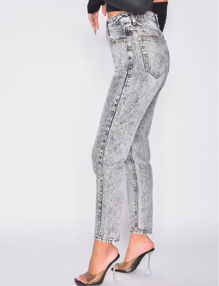 Jeans coupe droite destroy Jeans coupe droite destroy