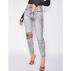 Jeans coupe droite destroy Jeans coupe droite destroy