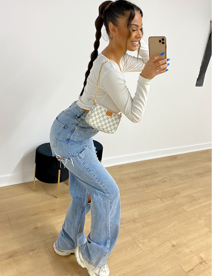 Jeans taille haute straight destroy Jeans taille haute straight destroy