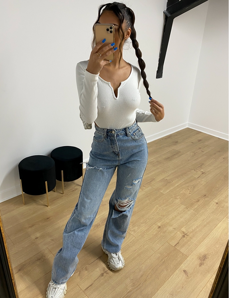 Jeans taille haute straight destroy Jeans taille haute straight destroy
