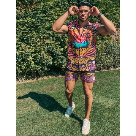 Ensemble chemise et short de bain à motifs baroque Ensemble chemise et short de bain à motifs baroque