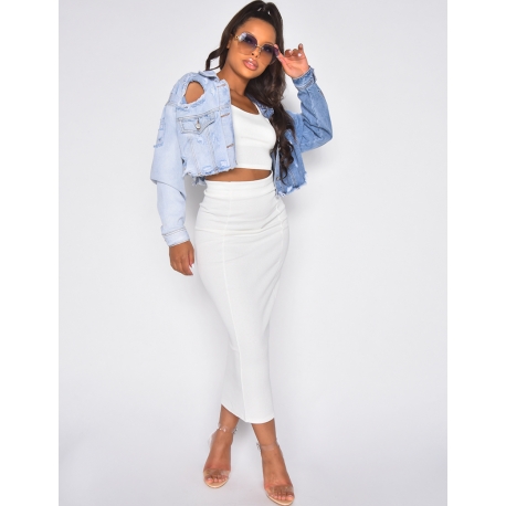 Kurze, zweifarbige Destroyed-Jeansjacke Kurze, zweifarbige Destroyed-Jeansjacke