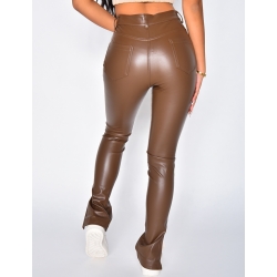 Pantalon en simili à fente Pantalon en simili à fente