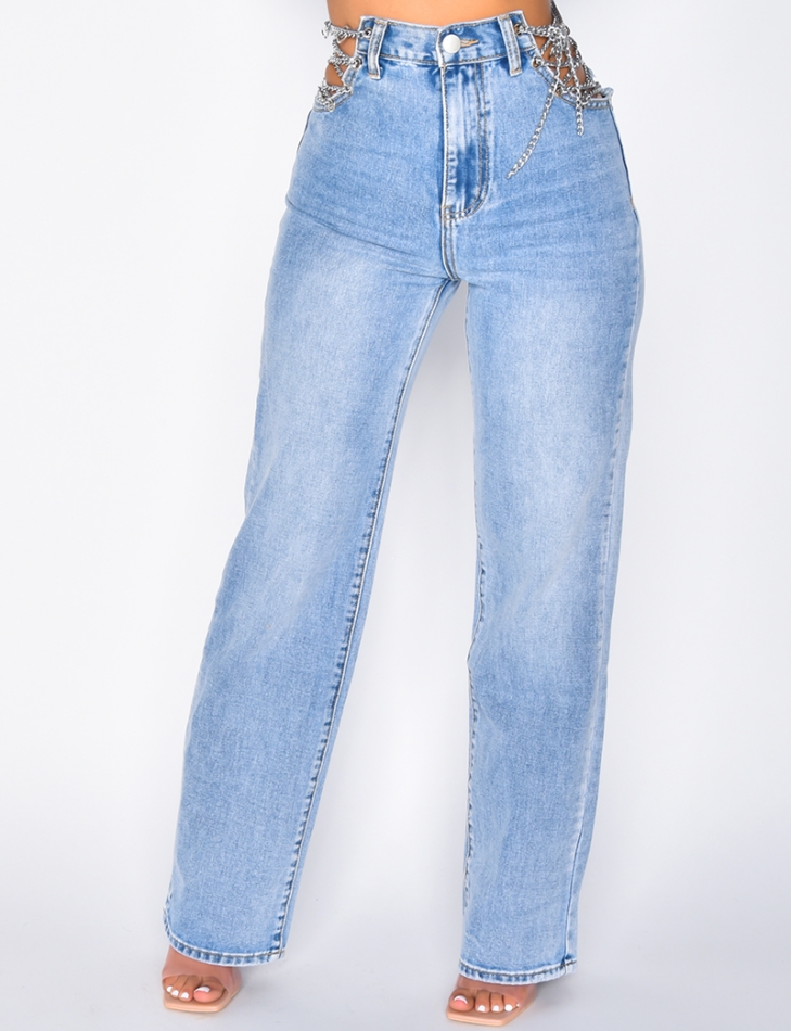 Jeans coupe droite avec chaînes Jeans coupe droite avec chaînes