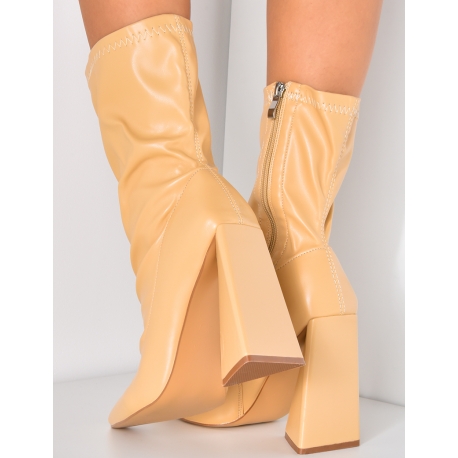 Bottines en simili à talons destructurées Bottines en simili à talons destructurées