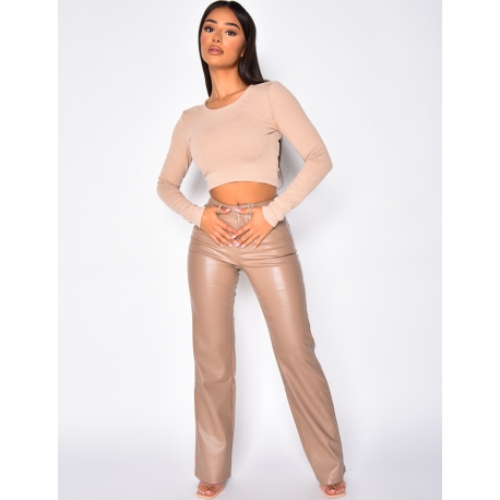 Pantalon coupe droite en cuir vegan Pantalon coupe droite en cuir vegan