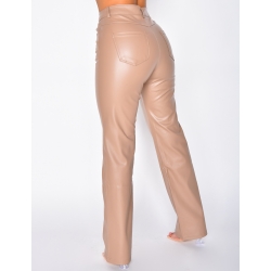 Pantalon coupe droite en cuir vegan Pantalon coupe droite en cuir vegan