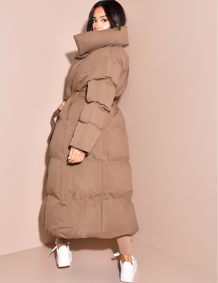 Doudoune longue matelassée à nouer