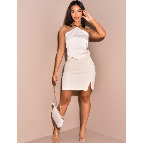 Jupe courte taille haute à fente