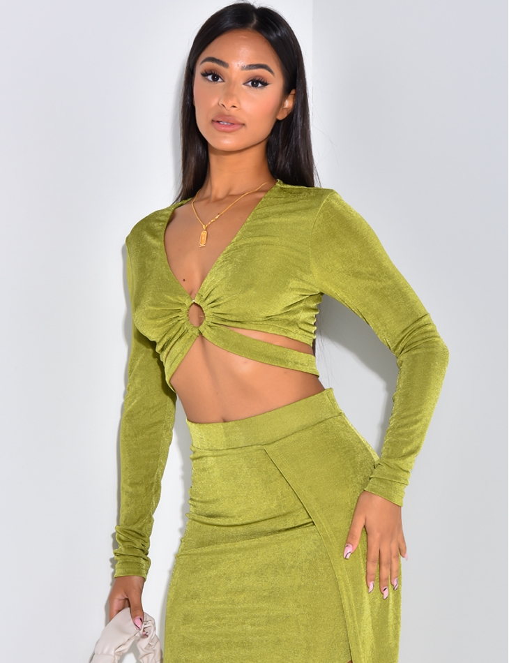 Crop top légèrement transparent avec anneau Crop top légèrement transparent avec anneau