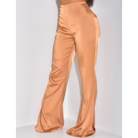 Pantalon en satin pattes d'eph Pantalon en satin pattes d'eph