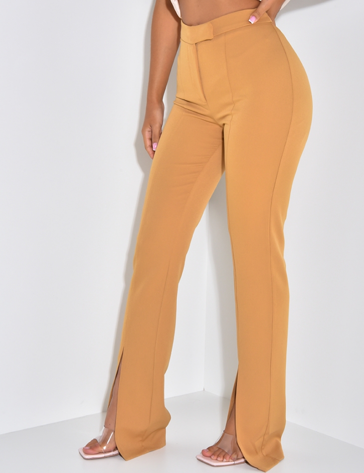 Pantalon de tailleur coupe droite à fente Pantalon de tailleur coupe droite à fente