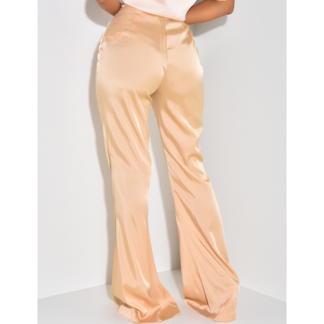 Pantalon en satin fluide taille haute patte d'eph Pantalon en satin fluide taille haute patte d'eph