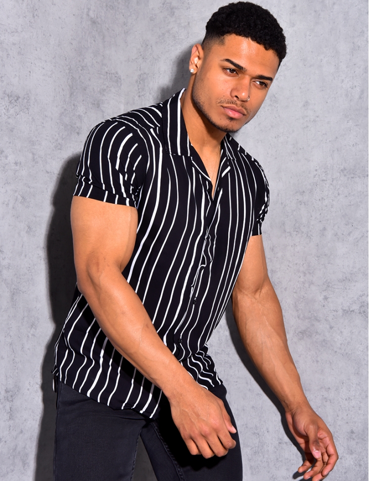 Chemise manches courtes a rayures