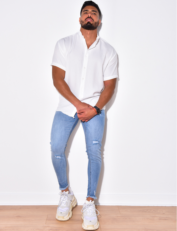 Chemise fine manche courtes à petit col Chemise fine manche courtes à petit col