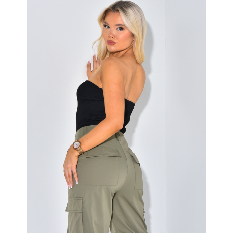 Crop-top côtelé décolté cache coeur