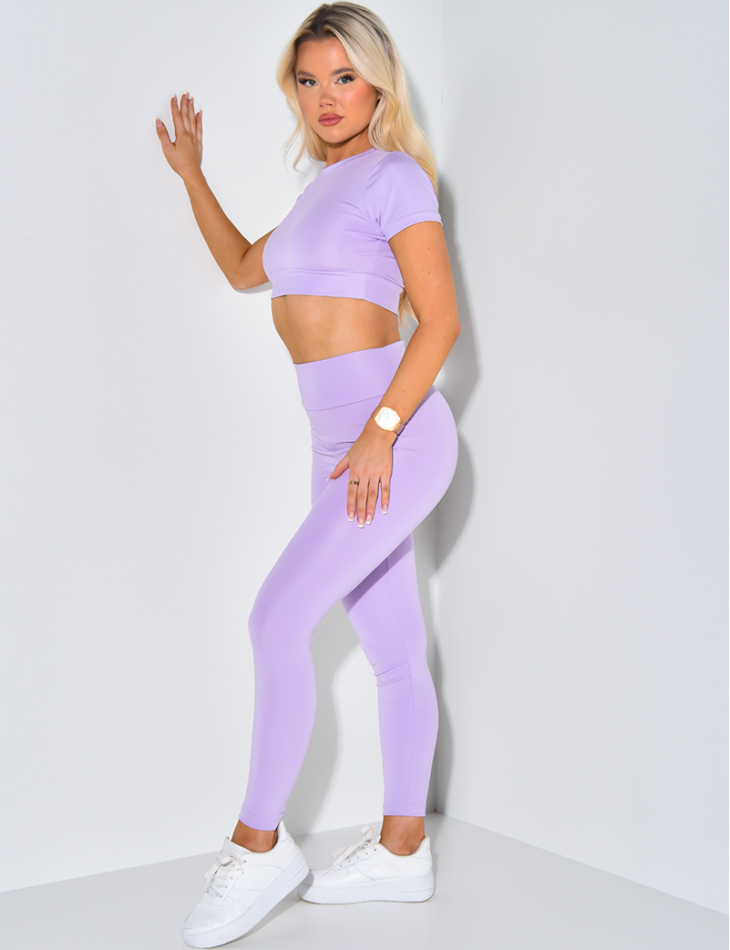 Ensemble legging et crop-top court manche courte Ensemble legging et crop-top court manche courte