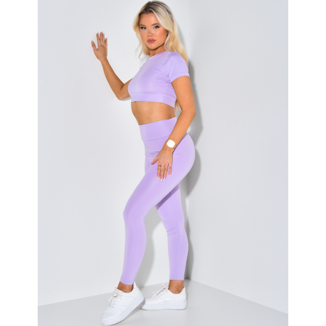 Ensemble legging et crop-top court manche courte Ensemble legging et crop-top court manche courte