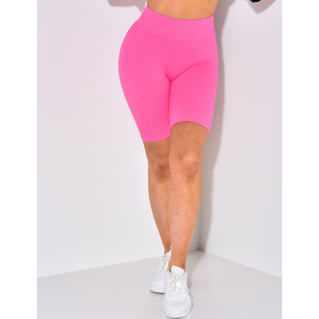 Short cycliste côtelé