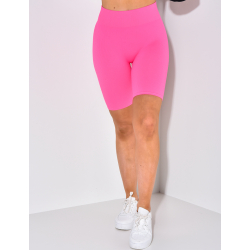 Short cycliste côtelé