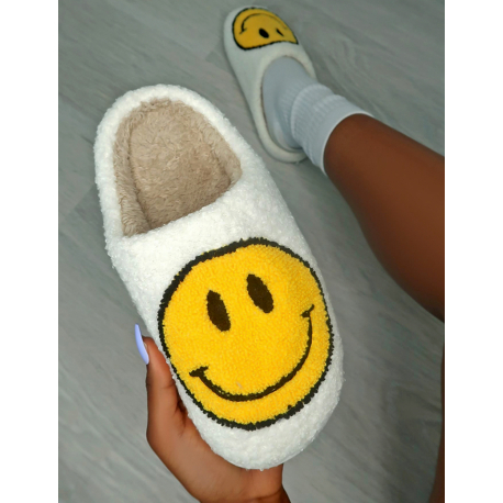 Pantoufles avec smiley imprimé blanches
