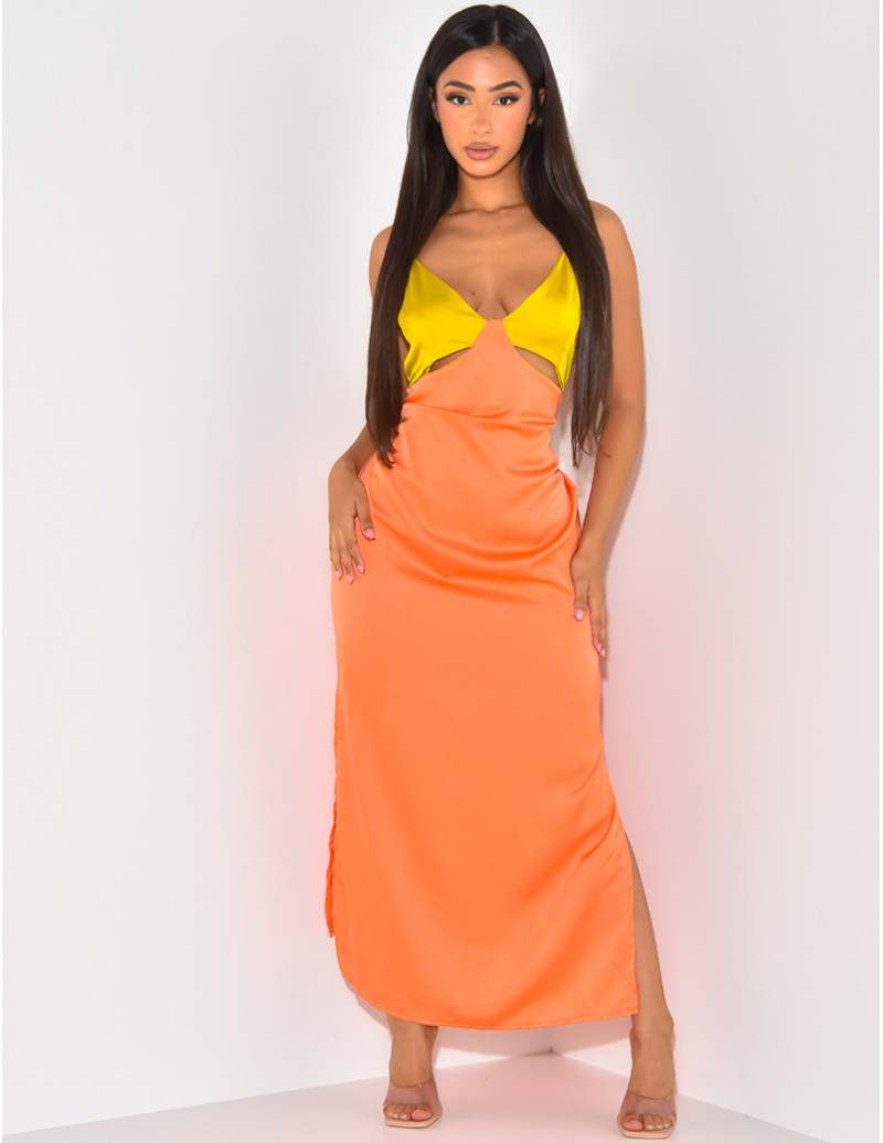 Robe longue en satin ajourée