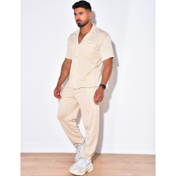 Ensemble pantalon et chemise en relief Ensemble pantalon et chemise en relief