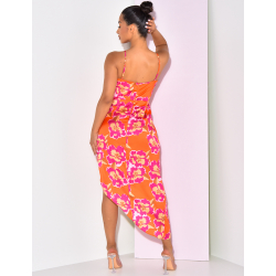 Robe en satin à fleur avec fente et fine bretelle