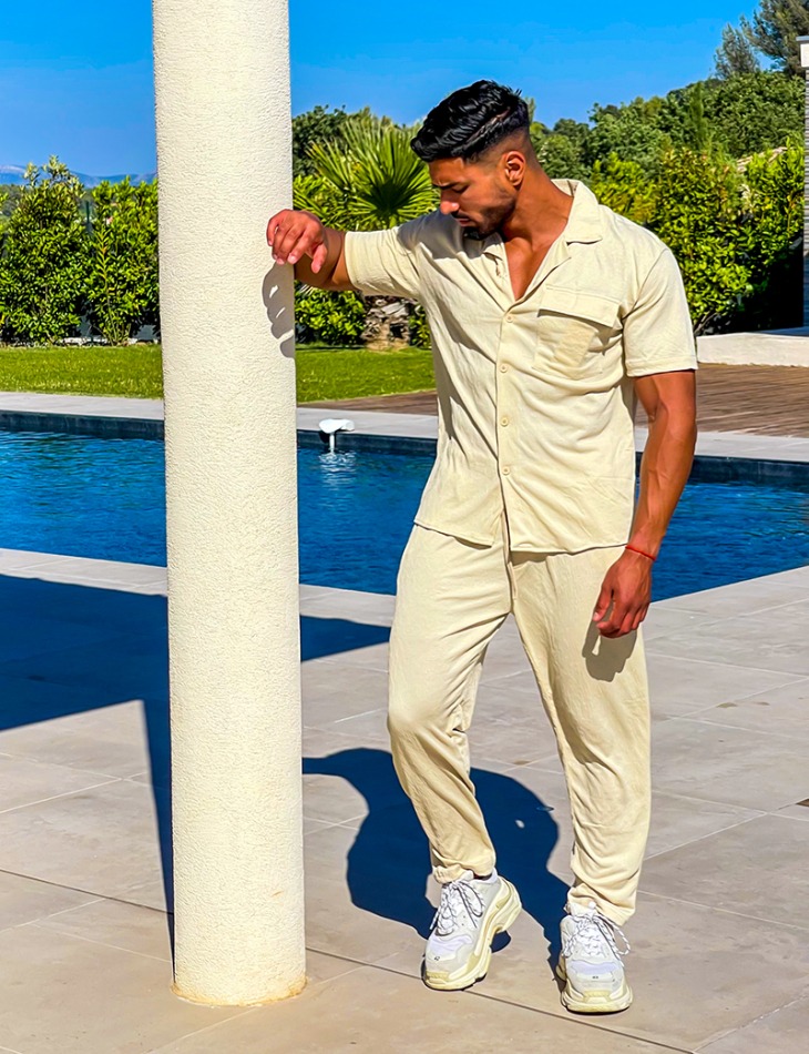 Ensemble pantalon et chemise en relief Ensemble pantalon et chemise en relief