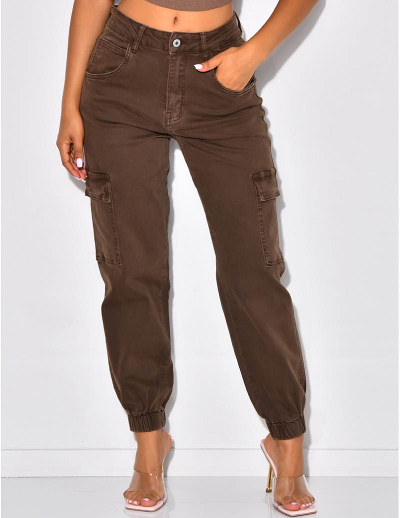 Jeans cargo resserré aux chevilles