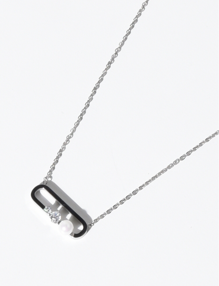 Collier avec pendentif en trombone avec perle et strass Collier avec pendentif en trombone avec perle et strass