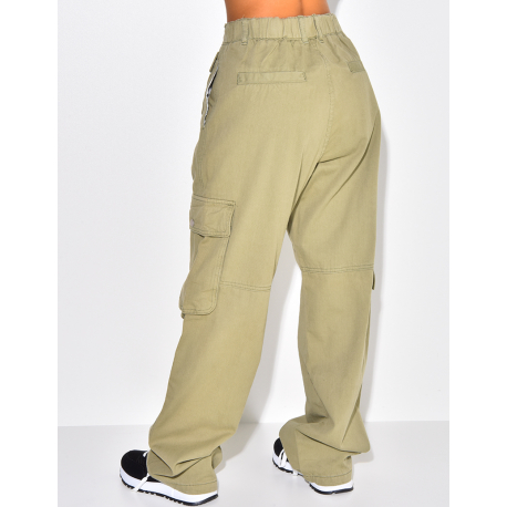 Jeans taille haute coupe droite à poches Jeans taille haute coupe droite à poches