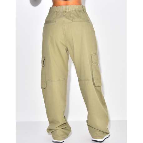 Jeans taille haute coupe droite à poches Jeans taille haute coupe droite à poches