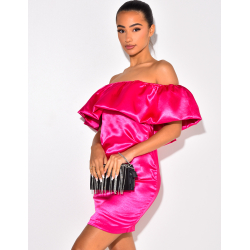 Robe courte satinée col bardot Robe courte satinée col bardot