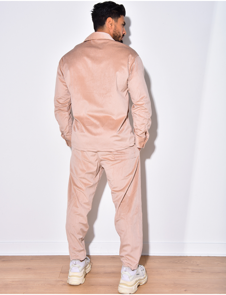Ensemble pantalon et chemise côtelé à une poche Ensemble pantalon et chemise côtelé à une poche