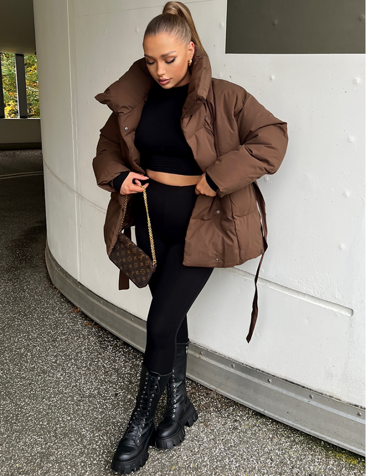 Doudoune matelassée avec ceinture Doudoune matelassée avec ceinture