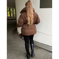 Doudoune matelassée avec ceinture Doudoune matelassée avec ceinture