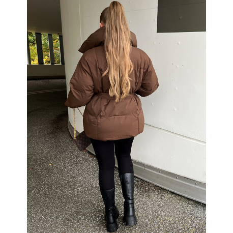 Doudoune matelassée avec ceinture Doudoune matelassée avec ceinture