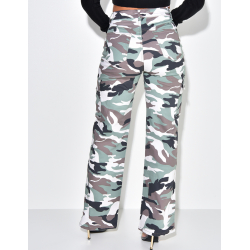 Pantalon cargo à motif camouflage Pantalon cargo à motif camouflage