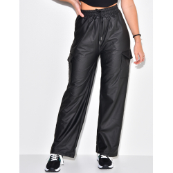 Pantalon cargo en simili