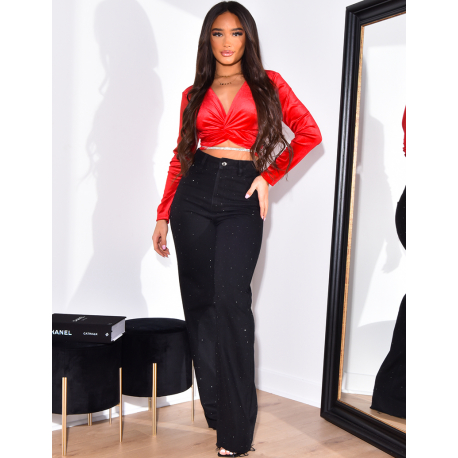 Cache coeur en velours à attaches scintillantes Cache coeur en velours à attaches scintillantes