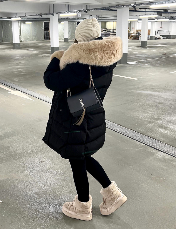 Doudoune matelassée avec fourrure Doudoune matelassée avec fourrure