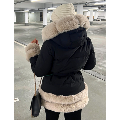 Veste à fourrure avec ceinture