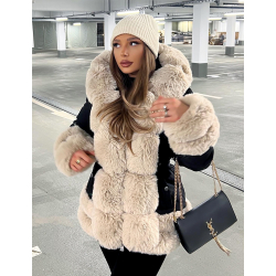 Veste à fourrure avec ceinture