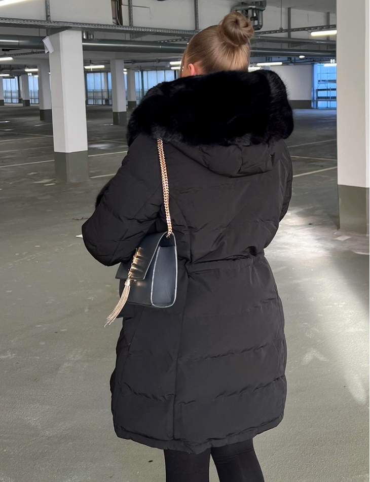 Doudoune matelassée avec fourrure Doudoune matelassée avec fourrure