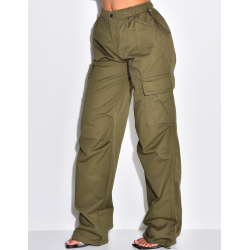 Pantalon parachute à poches cargo Pantalon parachute à poches cargo