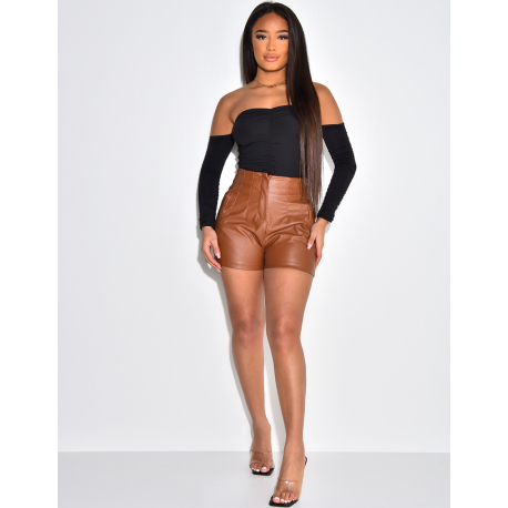 Short en simili plissé