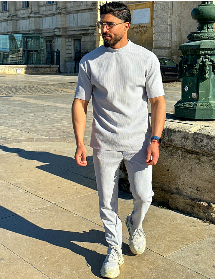 Ensemble t-shirt oversize & pantalon côtelé Ensemble t-shirt oversize & pantalon côtelé